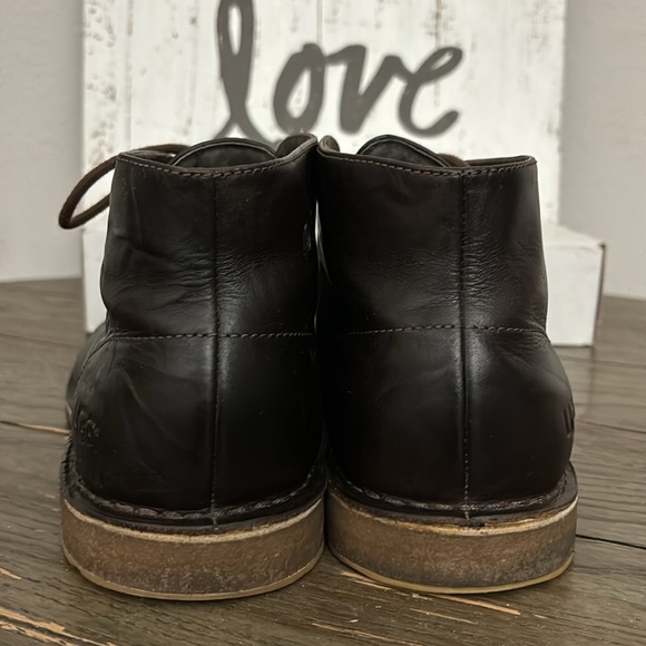 Mens leather Ugg boots - Picture 5 of 11